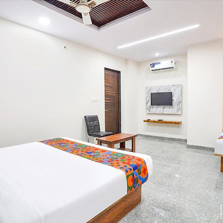 Fabhotel Platinum Palace - Nr Magadi Main Road Bangalore Exterior photo