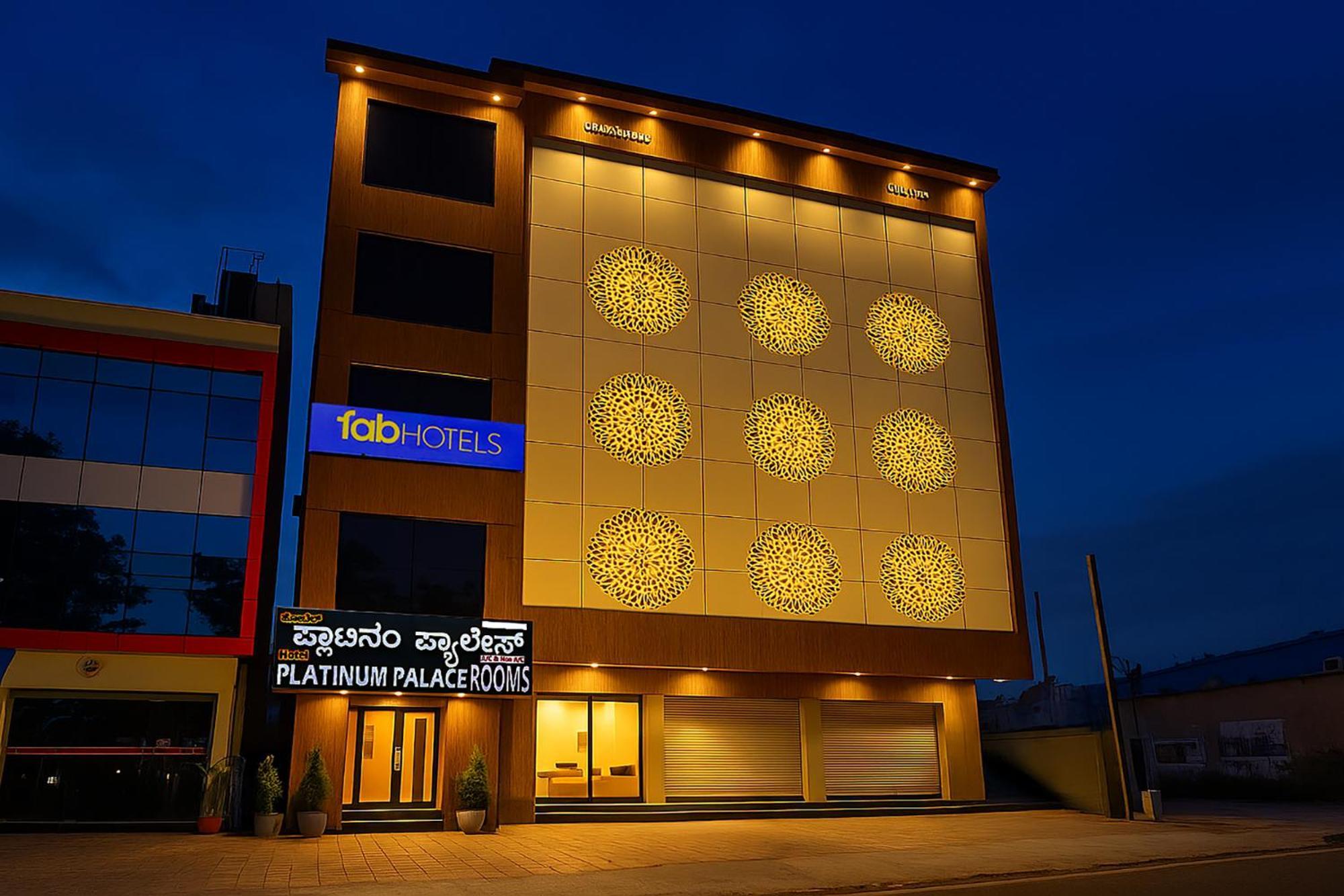 Fabhotel Platinum Palace - Nr Magadi Main Road Bangalore Exterior photo